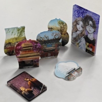 Anime Fans regalos personalizado soporte de acrílico transparente modelo placa escritorio plástico signo y llavero Standee impacto impresión personalizable