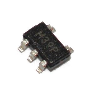 24LC04BT-I/OT EEPROM SOT23-5 4K I2C Série Originale 24LC04B 24LC04BT 24LC04BT-I - Product Image 1