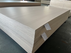 לוח למינציה מלמין דו-צדדי עמיד למים 18 מ\\\"מ |   לוח דיקט ימי למינציה בלחץ גבוה לשימוש ברהיטים - Product Image 2