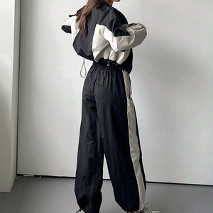 ชุดเสื้อแขนยาวและกางเกงขายาวสำหรับผู้หญิง สีตัดต่อ สไตล์ลำลองเรียบง่าย ชุดกีฬาแห้งเร็ว 2 ชิ้น แฟชั่น - Product Image 2