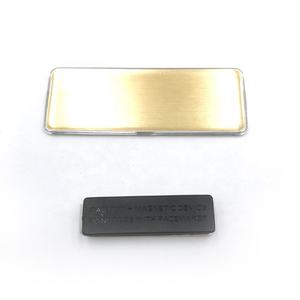 Badge nominatif vierge imprimable en plastique et métal, transparent, argenté et blanc, 3x1 pouce et 3x1,5 pouce, <span class=keywords><strong>avec</strong></span> aimant et épingle - Product Image 5