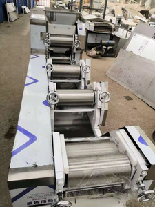 เครื่องทำเส้นก๋วยเตี๋ยวแบบกึ่งสำเร็จรูปขนาดเล็กสำหรับทำธุรกิจสด/ทอดอัตโนมัติผู้ผลิตในจีน - Product Image 6