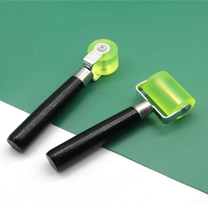 Rodillo de Silicona al por Mayor para Aplicar Cinta Adhesiva en Extensiones de Cabello con Puntas Planas de Queratina - Product Image 1