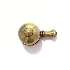 Embouts de cordons avec crochets de fixation pour cordes, finition chrome doré/noir, pour la gestion des files d'attente dans les hôtels et banques - Product Image 2