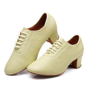 Scarpe da Ballo Latino e Salsa Professionali da Donna per Interni con Suola Morbida in Vera Pelle Primo Strato, Colori Personalizzabili e Tacchi da 5cm/3cm - Product Image 4