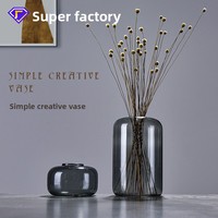 Vase en verre coloré avec logo personnalisé, vente en gros, diffuseur de parfum décoratif, bouteille pour plantes hydroponiques, accessoires de décoration pour la maison