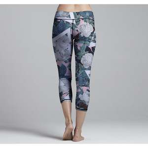 Leggings Nature Triangles - Product Image 3