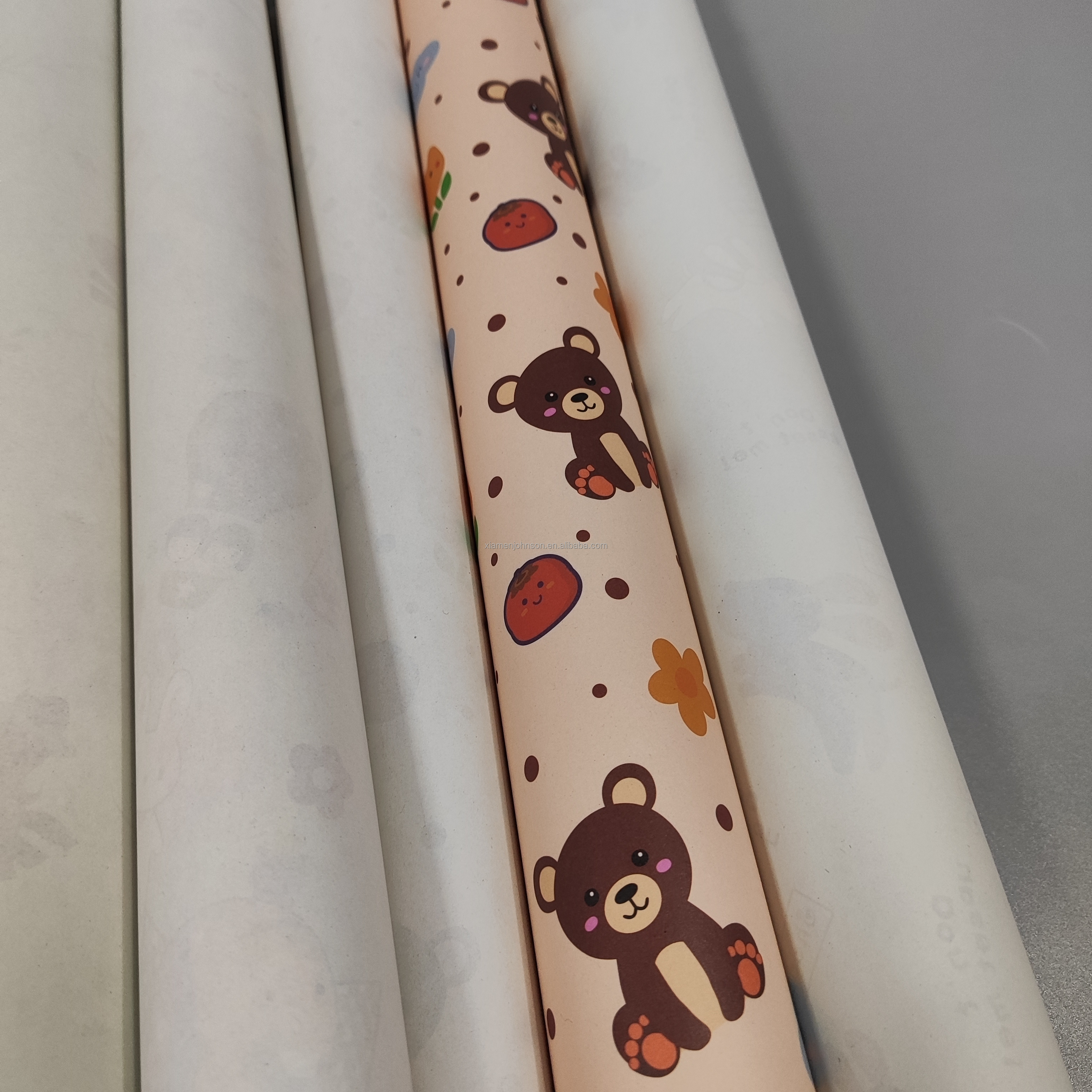 Factory Price Custom Printed Gift Wrapping Paper Fashionable Design in Roll or Sheet Format