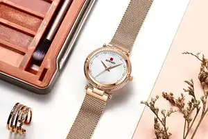 Beloning 22007 Beroemde Zwarte Meisje Quartz Horloge Luxe Mesh Band Waterbestendig Kleine In Voorraad Casual Horloge