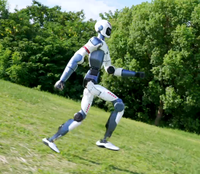 Robot humanoïde bipède Unitree R1 en promotion : R1 Air, R1 Standard, R1 EDU, Robot IA embarqué 20/26 DOF, SDK ouvert, en stock