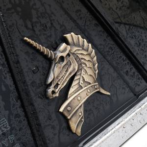 Personalidad Anime dibujos animados unicornio coche emblema alta calidad Metal guerra caballo coche insignia - Product Image 3