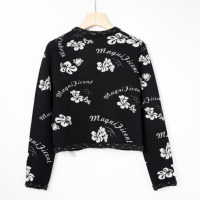 Veste d'hiver décontractée pour femmes Design matelassé Broderie faite à la main Robe Kimono Suzani Produit tricoté en vrac Décoré Fleurs florales