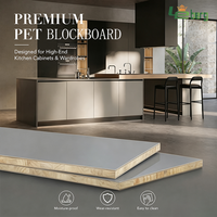 Panneau de meubles laminé avec film PET
