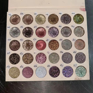 Palette de fards à paupières pressés duochrome personnalisée, végane et sans cruauté, quatre couleurs, ingrédients à base de plantes, effet métallique, scintillant et chatoyant - Product Image 6