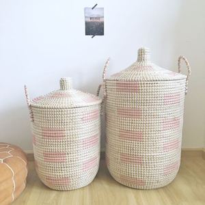 High quality seagrass <b>basket</b> with lid natural wicker hamper <b>large</b> weaving seagrass <b>basket</b> wholesale from Vietnam - Product Image 4