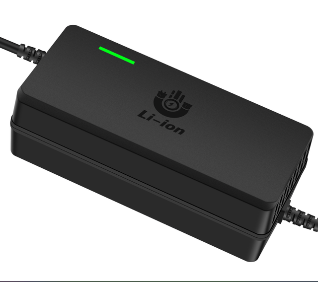 48V 60v 72v 3a 5a Automatic Lithium Battery Charger 54.6V 3A with CE FCC RoHS Certification