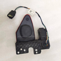 Prix de gros Panneau de garniture de port de charge de pièces automobiles pour tesla X/S 1042766-00-E 1038557-00-C