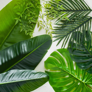 Juego de Hojas Tropicales Artificiales al por Mayor, Hojas de Monstera, Palma y Plátano para Fiestas, Decoración del Hogar y Arreglos Florales - Product Image 4