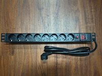 Support de fixation d'armoire 6/8 prise de courant prise ue Europe Pdu multiprise allemagne PDU 1U 19 "Smart PDU