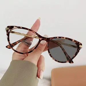 Nieuwe Voorraad Lichtgewicht Cat Eye Lunet Foto Grijze Anti Reflet Femme Photochromic Anti Blauw Licht Bril Voor Vrouwen