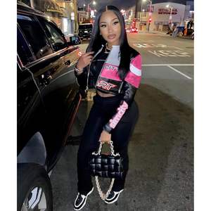 Chaqueta de Cuero Sintético Personalizada para Motociclista 2026, Estilo Bomber con Cremallera y Manga Larga, Tejido de Imitación Cuero - Product Image 1