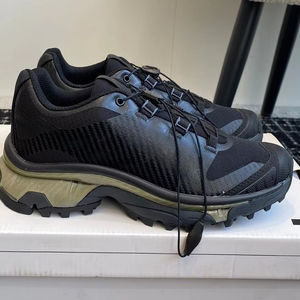 Chaussures d'escalade de marque - chaussures décontractées tendance pour hommes et femmes, de haute qualité, luxueuses et de créateur - Product Image 1