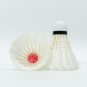 RED Véritable <span class=keywords><strong>badminton</strong></span> BWF APPROUVÉ <span class=keywords><strong>plume</strong></span> d'oie entraînement intérieur et extérieur n'est pas facile à pourrir <span class=keywords><strong>badminton</strong></span> - Product Image 4