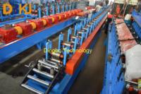 Nouvelle machine de formage à rouleaux pour portes à enroulement en mousse de polyuréthane PU 40/41/45/55/77 personnalisée, fabrication de lames isolées pour portes à enroulement