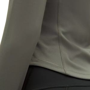 Fabricant et grossiste de hauts de sport de yoga pour femmes, à forte élasticité, taille puls, manches longues, haut de sport pour femmes - Product Image 6