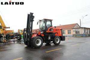 Montacargas Todoterreno de Alta Calidad de 7 Toneladas y 8 Toneladas, Montacargas para Granja, Montacargas Todoterreno con Tracción en las Ruedas para Almacén - Product Image 4