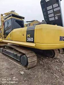 Excavatrice sur chenilles Komatsu PC360 jaune, hydraulique, de type chenillé, 60 tonnes, équipée d'un attache rapide - Product Image 2
