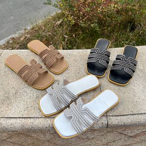Sandalias Planas y Pantuflas de Verano de Alta Calidad, Duraderas, Cómodas, Ligeras, Casuales y Resistentes para Mujer - Product Image 1