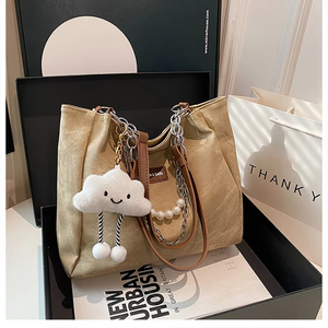 <span class=keywords><strong>Sac</strong></span> à chaîne à grande capacité décontracté, nouveau <span class=keywords><strong>sac</strong></span> d'étudiant, <span class=keywords><strong>sac</strong></span> <span class=keywords><strong>de</strong></span> <span class=keywords><strong>classe</strong></span>, <span class=keywords><strong>sac</strong></span> à main tendance pour les trajets quotidiens, <span class=keywords><strong>sac</strong></span> fourre-tout imperméable en PU à deux bretelles - Product Image 6