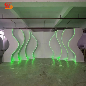 SMOOTH - Soporte de Fondo de Acrílico Blanco con LED Personalizado para Bodas, Eventos y Fiestas, Decoración de Escenarios - Product Image 4