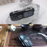 Mini teléfono móvil resistente al agua IP67, linterna a prueba de caídas para dos manos, altavoz grande, botón grande, eléctrico