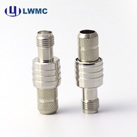 Conector RF LWMC SMA Hembra de Crimpado para Cable LMR300 1.35 Max, Chapado en Oro, Pedido a Granel, hasta 6GHz, con PIN de Soldadura de Aleación de Albaloy