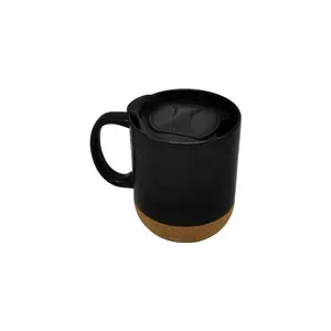 Tazza in ceramica nera opaca nordica personalizzata tazza da caffè con base in sughero con coperchio fondo in sughero isolato in legno e coperchio in plastica