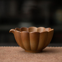 Ensemble de thé Matcha de style classique japonais fait à la main Fouet Matcha Bol à Matcha Porte-fouet en céramique pour la cérémonie du thé Kit Cérémonie du thé
