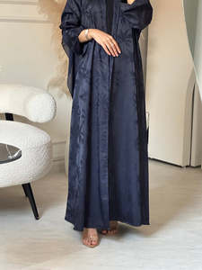 Robe longue modeste Leduo personnalisée à imprimé arbre couleur foncée avec poignets smockés, Abaya pour femme musulmane - Product Image 3