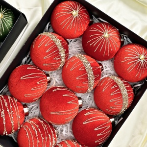 Boules de Noël en flocage rouge de 8 cm, nouveau design, <span class=keywords><strong>boule</strong></span> de Noël de luxe, peinture à la main - Product Image 1