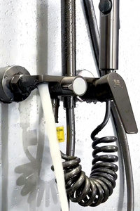 Ensemble de douche thermostatique LED <span class=keywords><strong>noir</strong></span> à effet pluie douce, barre coulissante en acier inoxydable, jets de plafond et douchette à main, finition mate polie, style moderne pour hôtel - Product Image 3