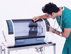 CEを備えたプロの自動調整可能なクリニックケア高圧酸素チャンバー動物の健康インキュベーター - Product Image 6