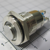 Interrupteur à bouton-poussoir métallique éclairé par LED rouge ZLQ16B-SWG10Z-ER24V-SJ, étanche IP67 IK09, avec fonction de verrouillage SPST