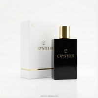 Flacon de parfum en verre carré rechargeable personnalisé de 50 ml/70 ml/100 ml, finition dorée estampée à chaud, style vintage de luxe, diffuseur de roseaux