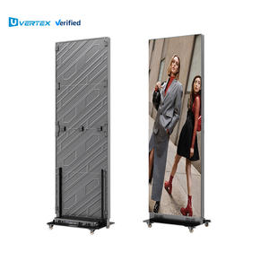 จอแสดงผลโปสเตอร์แบบพับได้ ราคาโรงงาน ขนาด 640*1920 มม. 960*1920 มม. สำหรับใช้งานกลางแจ้ง P2.5 P2 ความสว่างสูง แบบ GOB สำหรับโฆษณาและฟุตบอลโลก - Product Image 1