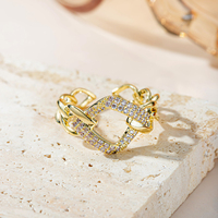 Anillo Abierto de Cadena Dorada Chic y Moderno con Circonitas Rosas Brillantes, Ajustable, Joyería de Moda, Regalo para Damas