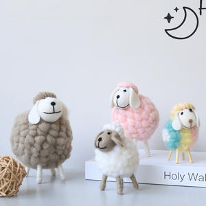 Ornements en feutre de <span class=keywords><strong>mouton</strong></span> mignons, décoration créative pour la maison, chambre à coucher, chambre d'enfant, moderne et simple, décoration de cave à <span class=keywords><strong>vin</strong></span> chinoise - Product Image 2
