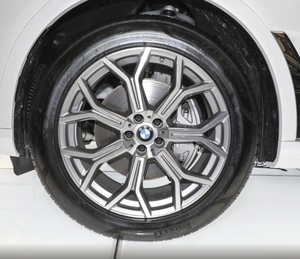 سيارة بي إم دبليو X7 X محرك 40i M رياضية سيارات الدفع الرباعي الفاخرة اقتصادية منخفضة الأميال محرك توربو الوقود مقاعد جلدية كم أقل Kms