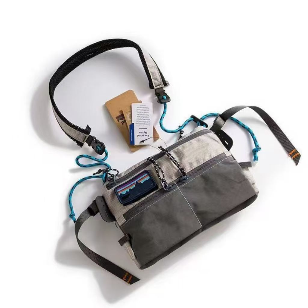 สีเทาเข้ม