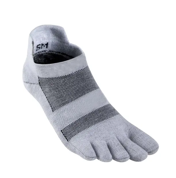 Benutzer definierte Großhandel Herren Grau Mini Crew Coolmax Fünf Finger Split Toe Socken